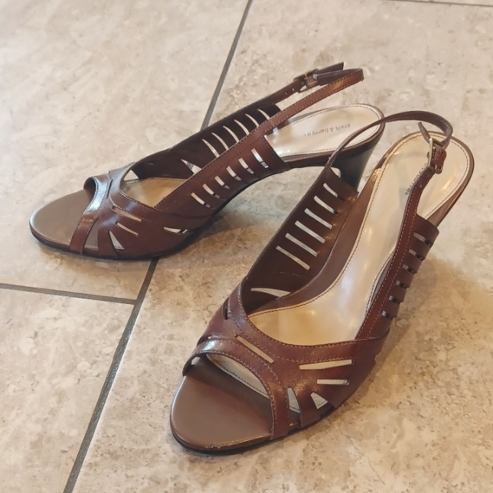 3/$15 Croft & Barrow vintage heels buckle straps open toe